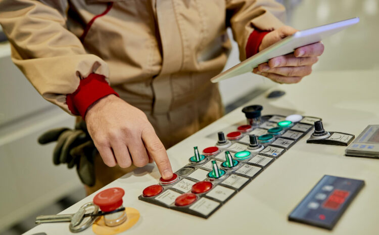  How to Find the Right Electrical Component Manufacturer for Your Business